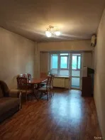 Продам 2 ком. Сейфуллина Казыбек би за 38 млн