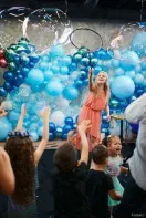 Шоу мыльных пузырей