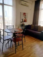 Теплая и уютная квартира возле здания парламента