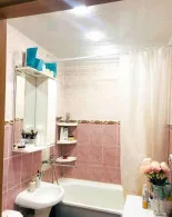 Серова, 2. Можно студентам. Сдается комната в 2-комнатной