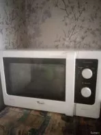 Продам Миероаолновая Печь
