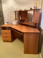 Стол компьютерный