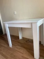 Стол кухонный