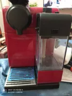 Капсульная кофемашина DeLonghi EN550.R