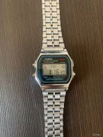 Продаются часы Casio электронные