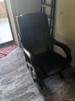Качающийся стуль кожоный