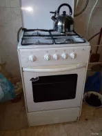 Газовая плита Дарина, 2-конфорочная, бу, в хорошем состоянии