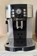 Кофе машинка Delonghi