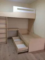 Двухъярусная кровать