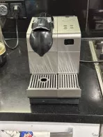Кофеварка капсульная DELONGHI