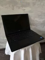 Ноутбук Dell 2019 г., полный комплект, 5000 ₽ (без торга)