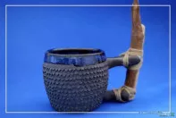 Кружка с деревянной ручкой