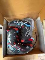 Snowboard boots black fire
